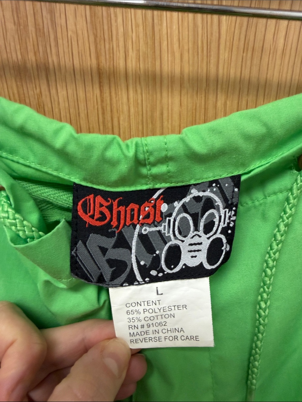 Ghast Neon Green Raver Cargo Pants with Graphic Label - Picture 2 of 9